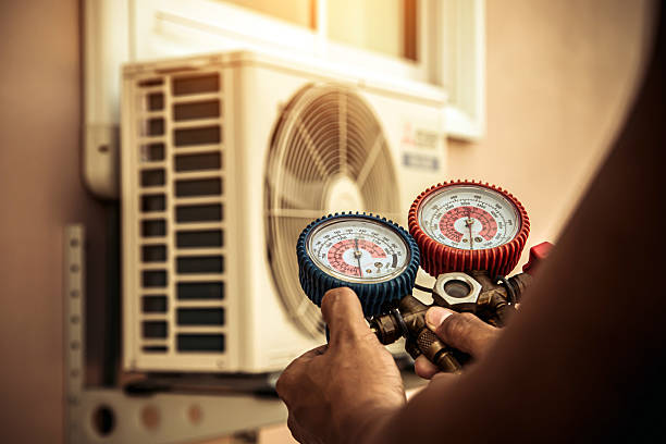 Professional Hvac Installation technician working in Crestline, OH